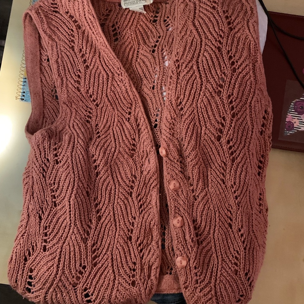 SOLD! Dusty pink cotton/linen blend knit vest